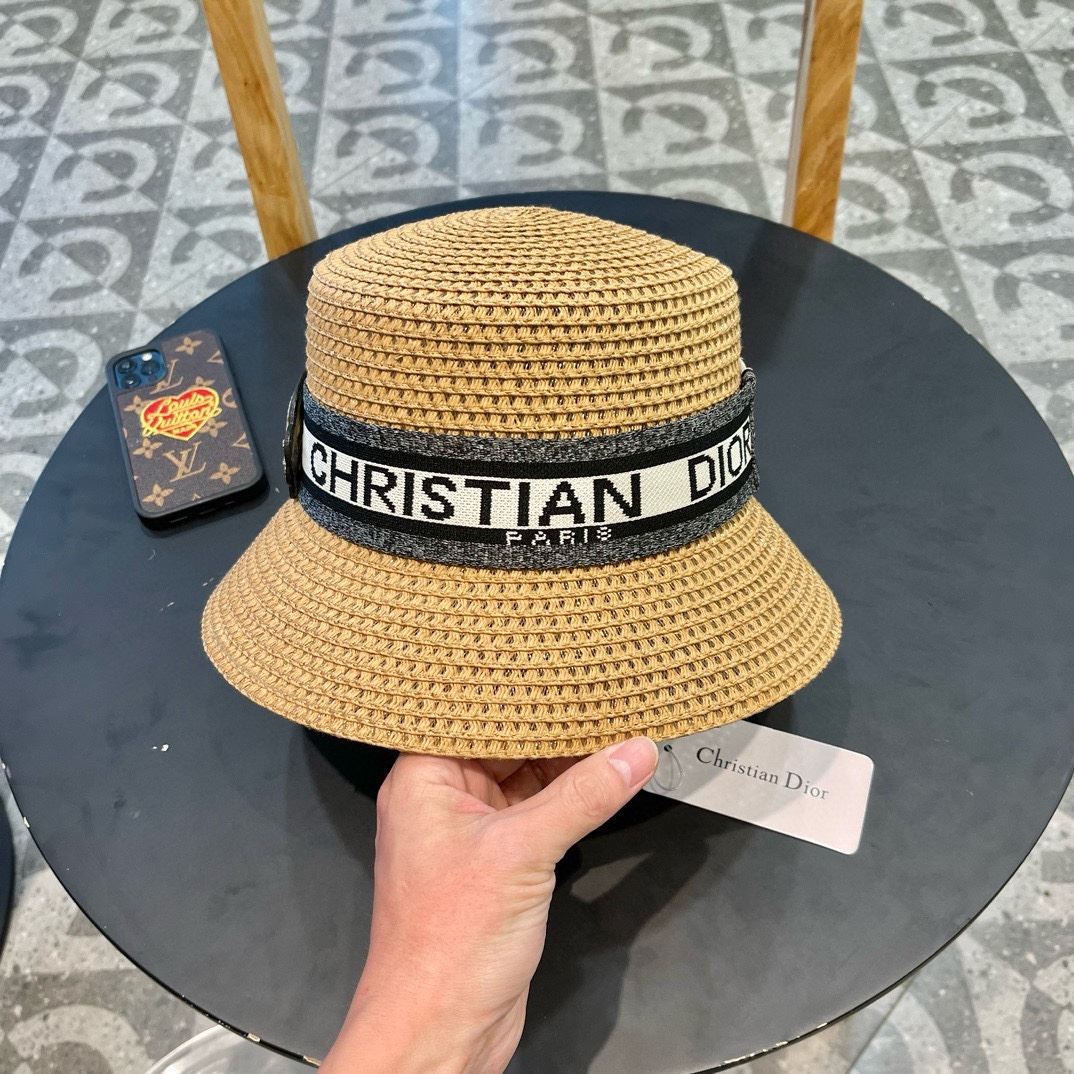 Christian Dior Caps